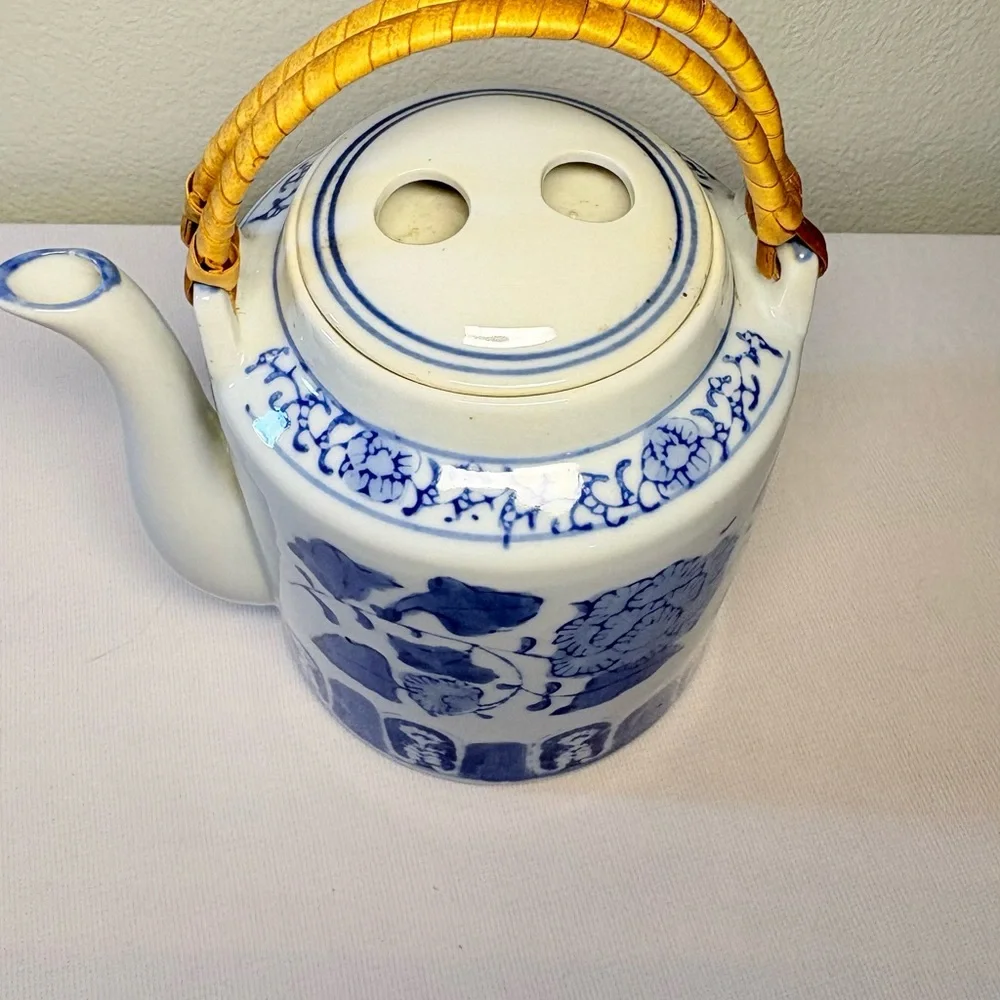 Vintage Ceramic Tea Pot with Double Handle Made in China 5.5 Inches Tall